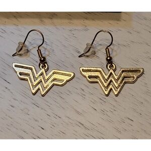 Wonder Woman Symbol DC Comics Gold-Toned Earrings Gifts For Her Mother's Day